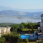 Lakeside Garden Village Villa Bogazici