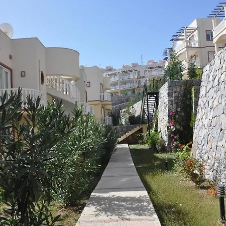 Villa Lakeside Garden Holiday Village Bogazici