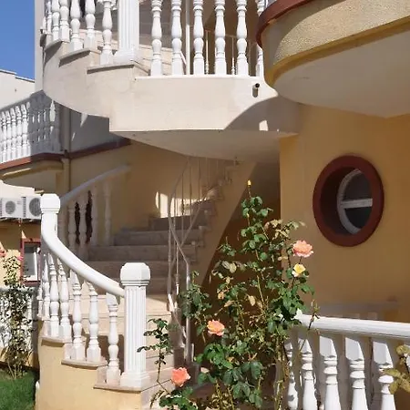 Lakeside Garden Holiday Village