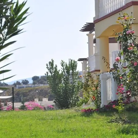 Lakeside Garden Holiday Village