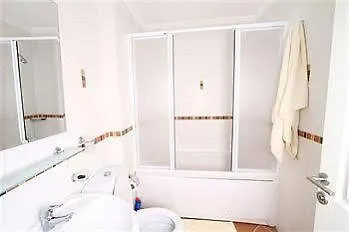 Lakeside Garden Holiday Village Villa
