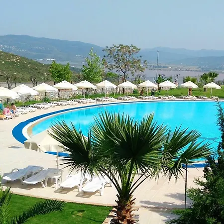 Lakeside Garden Holiday Village Bogazici