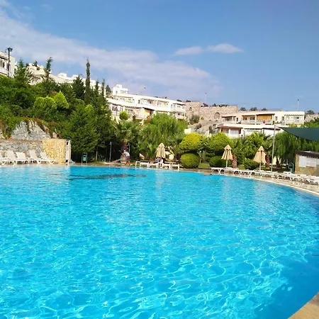 Lakeside Garden Holiday Village Bogazici