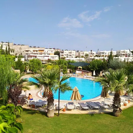 Lakeside Garden Holiday Village Bogazici