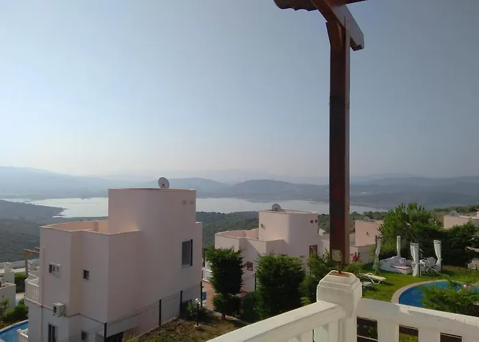 Lakeside Garden Village Bogazici