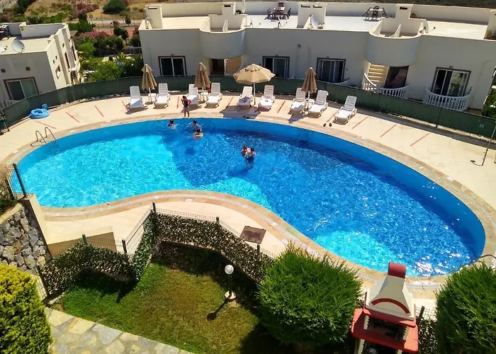 Vilă Lakeside Garden Village *