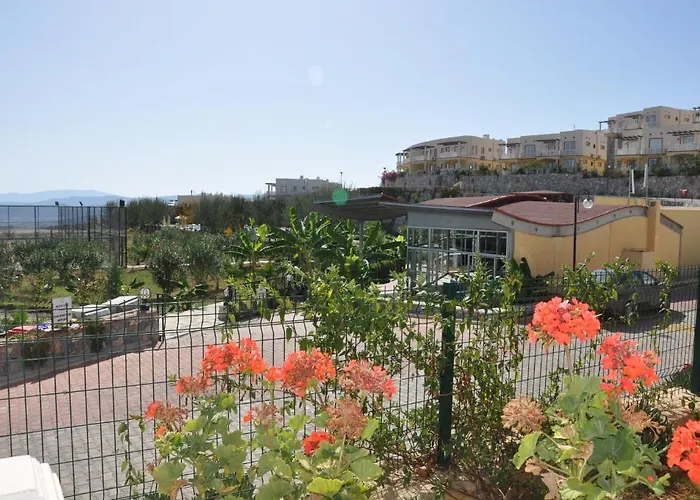 Vilă Lakeside Garden Village Bogazici