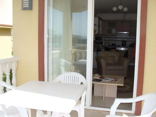 Vilă Lakeside Garden Village Bogazici