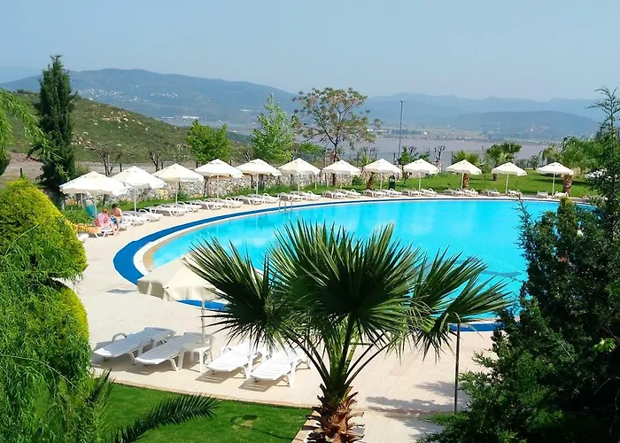 Lakeside Garden Village Bogazici