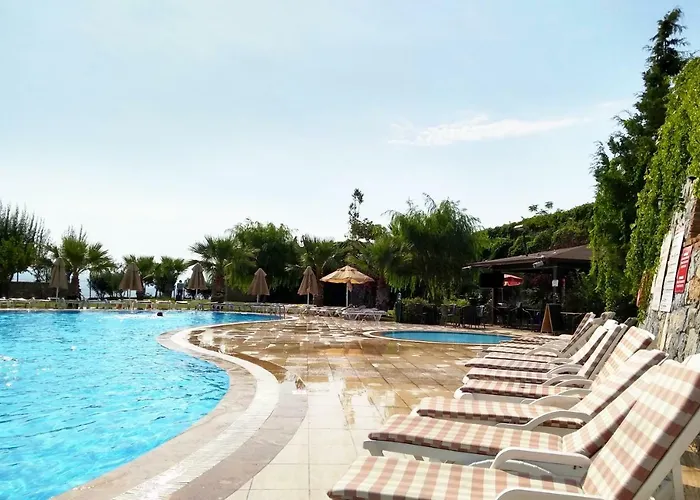 Vilă Lakeside Garden Village *